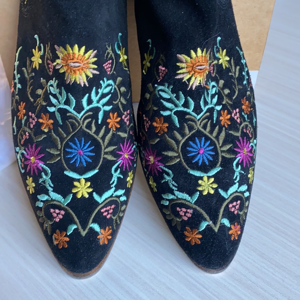 Diba Petal Black Embroidered Suede Boots Size 10M gently worn with box included